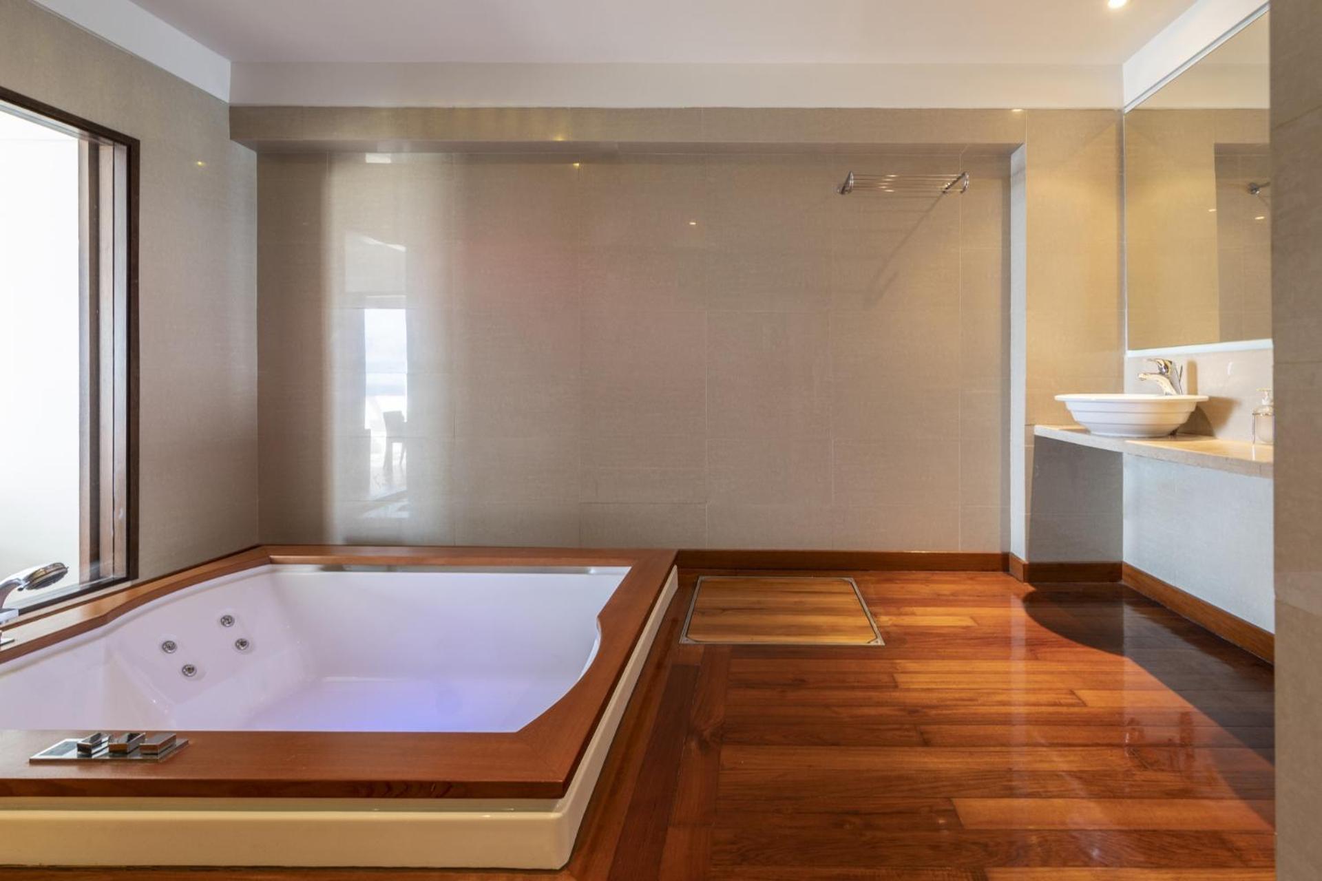 Resort Louis Apostolata Island 5*