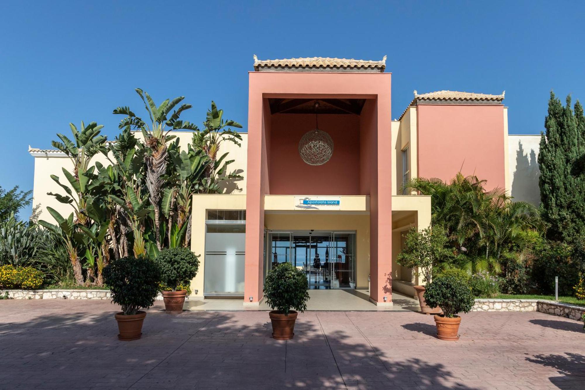 Louis Apostolata Island 5* Eleios-Pronnoi