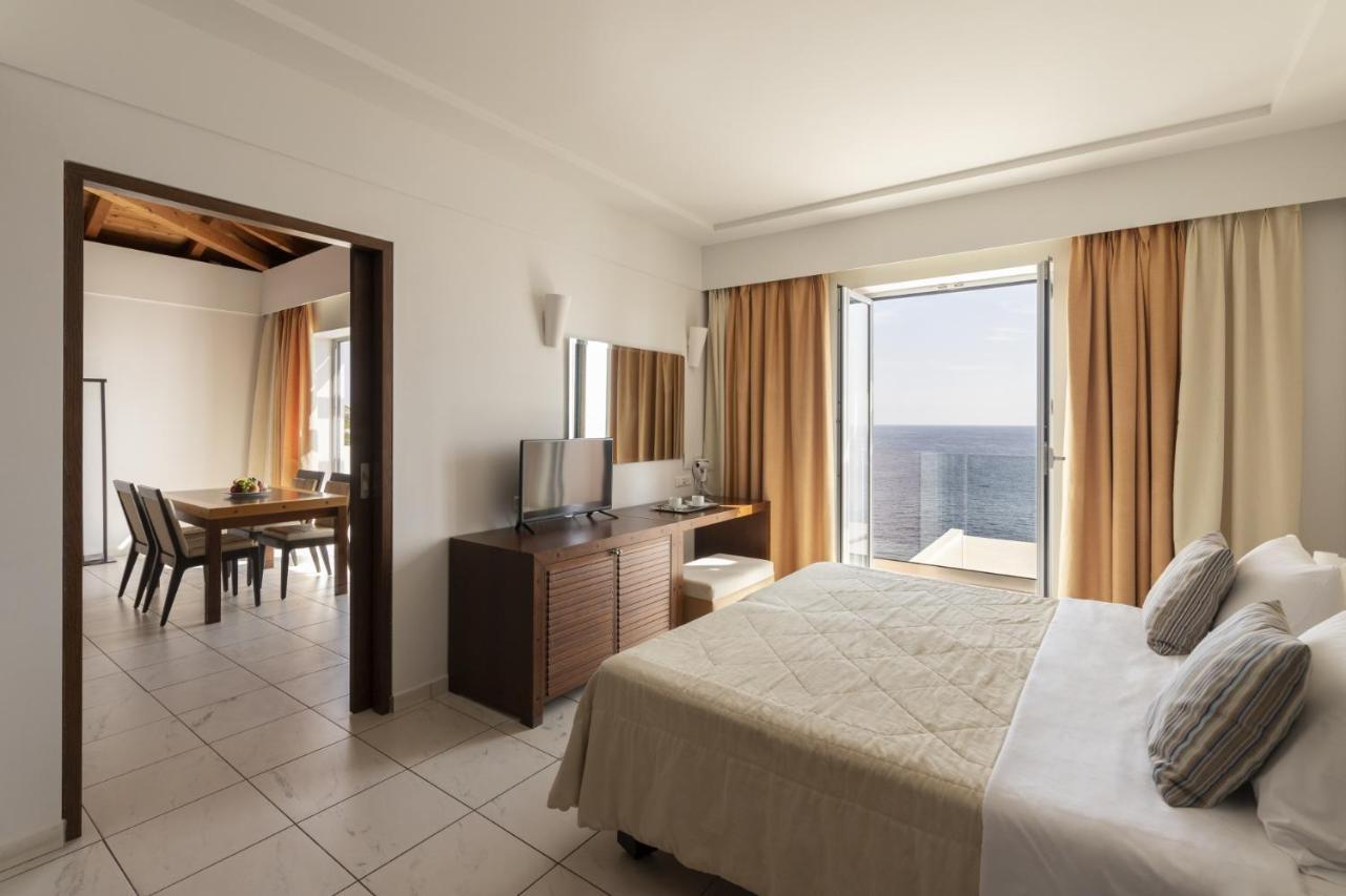 Louis Apostolata Island 5*