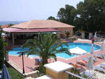 Louis Apostolata Island Rezort 5*